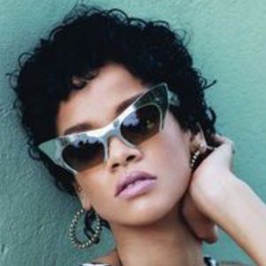 Authentic Miu Miu Gold Cat eye sunglasses